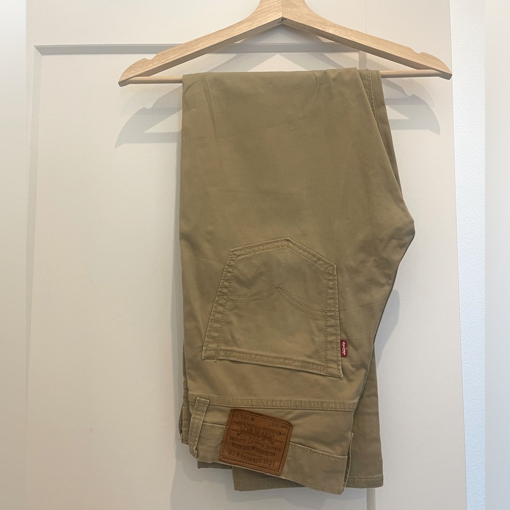 Mens Levis 511 30x30 Khakis
